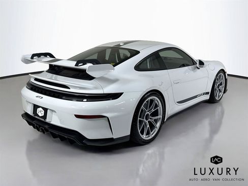 Used 2025 Porsche 911 GT3 w/ Chrono Package RWD image 6