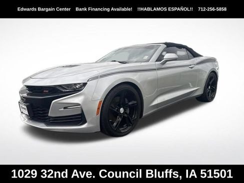 Used 2019 Chevrolet Camaro SS RWD image 3