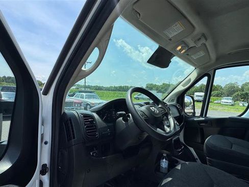 Used 2023 RAM ProMaster 2500 FWD image 30