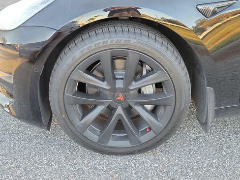 Used 2022 Tesla Model 3 Long Range image 27