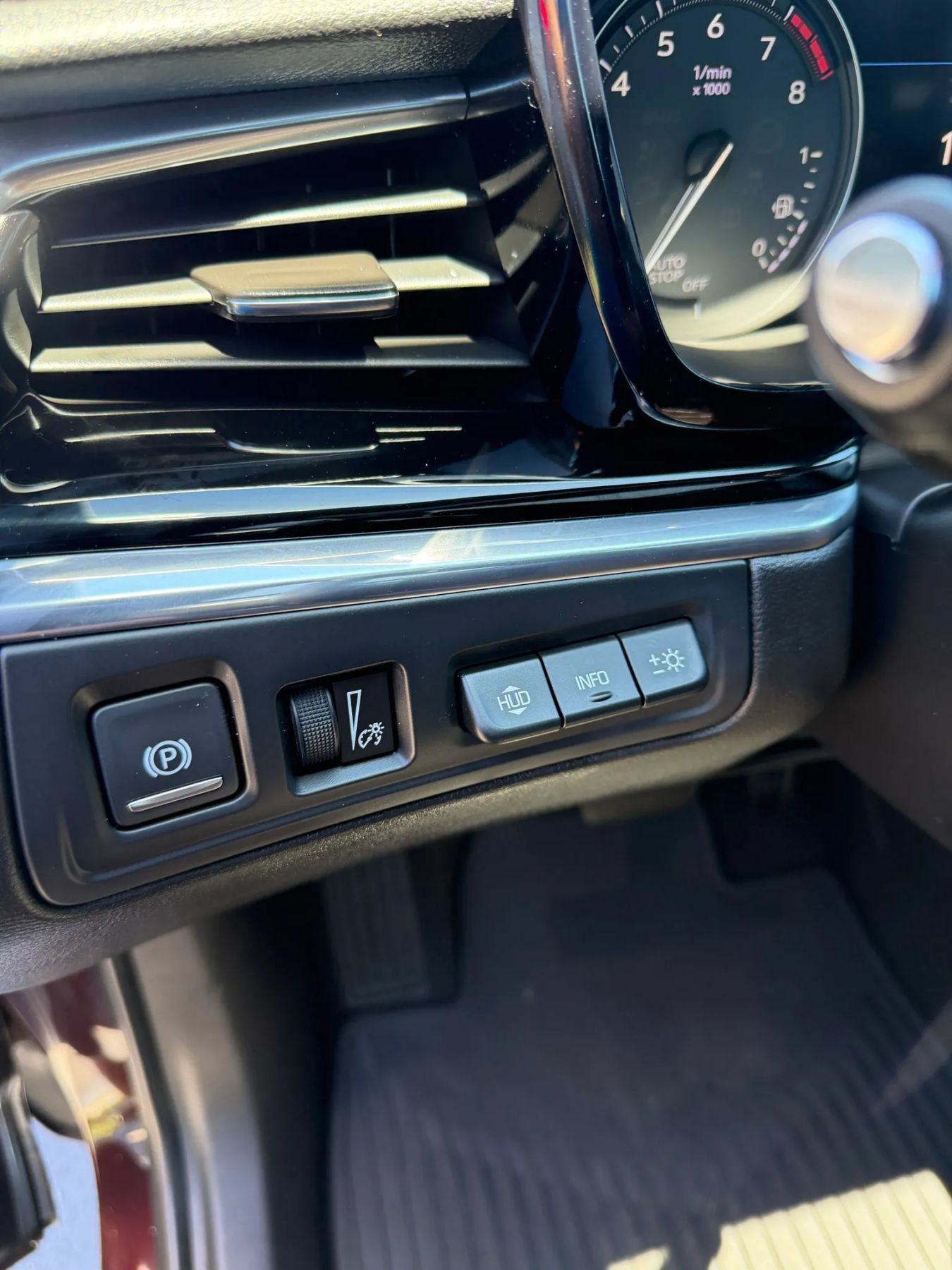 Used 2020 Cadillac XT6 Premium Luxury AWD/4WD image 25