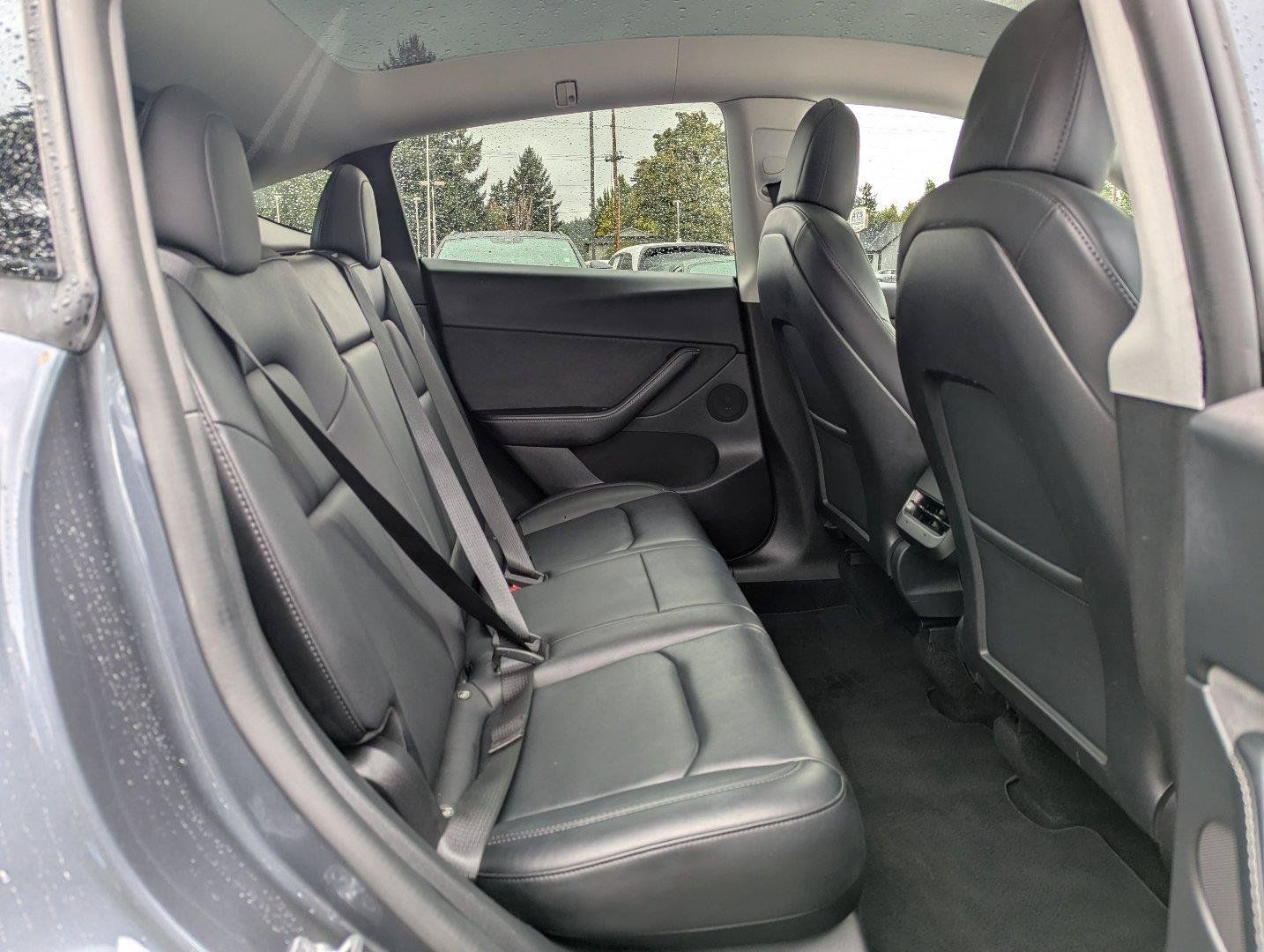 Used 2022 Tesla Model Y Performance AWD/4WD image 33