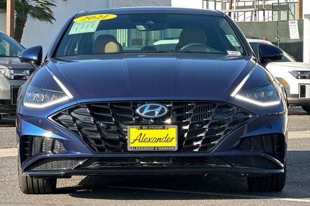 Certified 2021 Hyundai Sonata Limited w/ Cargo Package FWD image 9