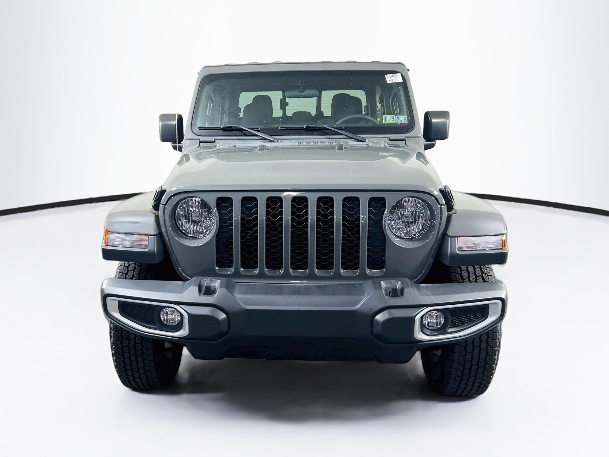 Used 2023 Jeep Gladiator Sport AWD/4WD image 2