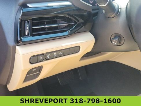 Used 2024 Acura MDX FWD w/ Technology Package image 18