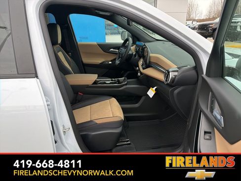 New 2026 Chevrolet Equinox ACTIV w/ Safety and Technology Package image 40