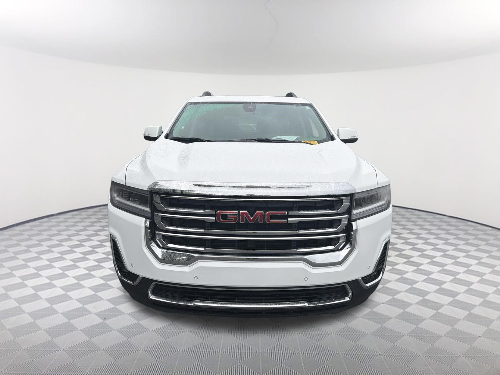 Used 2020 GMC Acadia SLT w/ Driver Alert Package II FWD image 2