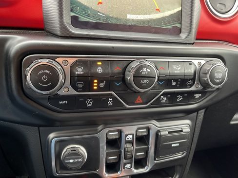 Used 2020 Jeep Wrangler Unlimited Rubicon image 12