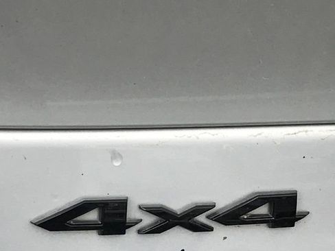 Used 2024 Jeep Grand Cherokee Limited w/ Black Appearance Package image 35