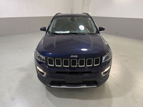 Used 2019 Jeep Compass Limited AWD/4WD image 3