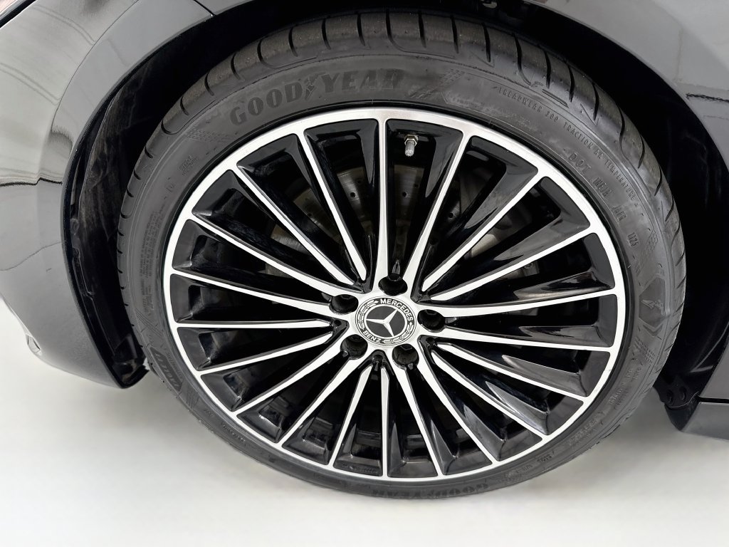 Used 2022 Mercedes-Benz C 300 Sedan image 29