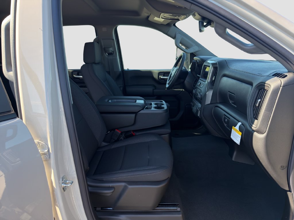 New 2026 Chevrolet Silverado 2500 Custom w/ Custom Value Package AWD/4WD image 31