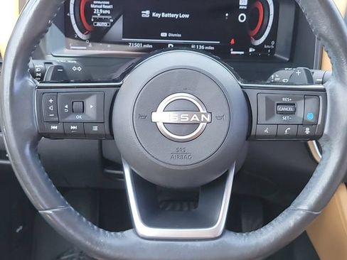 Used 2022 Nissan Rogue Platinum w/ Head-Up Display Package AWD/4WD image 13
