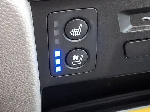 Used 2019 Honda Pilot Elite image 24
