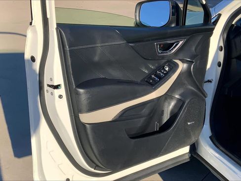 Used 2022 Subaru Forester Limited image 21