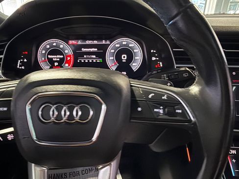 Used 2021 Audi Q8 Premium Plus w/ Premium Plus Package AWD/4WD image 16