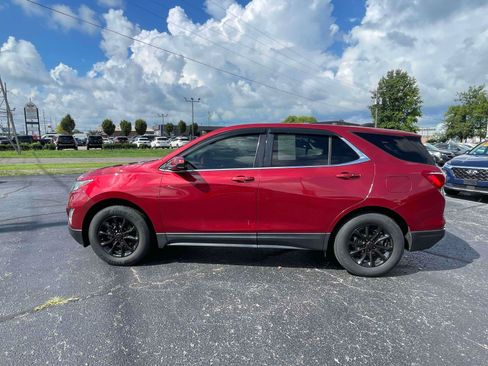 Used 2018 Chevrolet Equinox LT FWD image 4