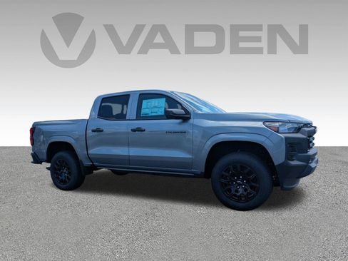 New 2026 Chevrolet Colorado W/T w/ WT Custom Package RWD image 3