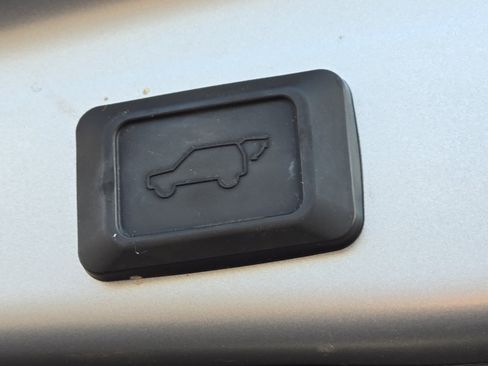 Used 2020 Toyota RAV4 XSE w/ XSE Grade Weather Package image 17