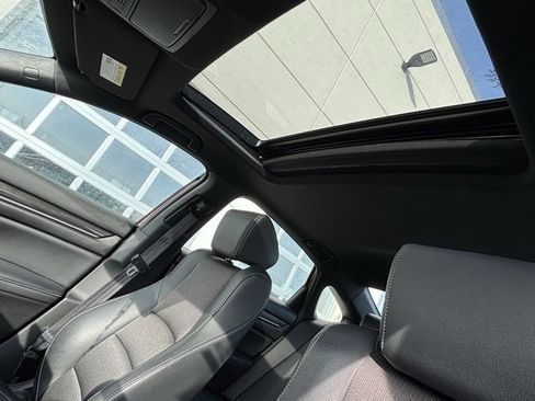 Used 2022 Honda Accord Sport image 10