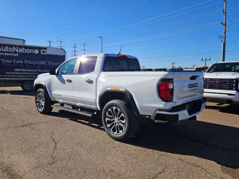 New 2026 GMC Canyon Denali image 3