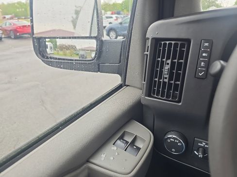 Used 2017 GMC Savana 2500 w/ All Terrain Package RWD image 22