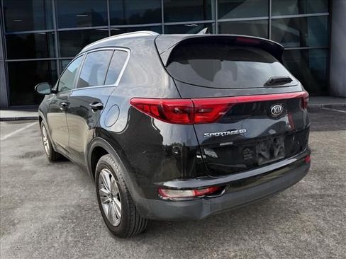 Used 2019 Kia Sportage LX w/ Option Group 017 image 3