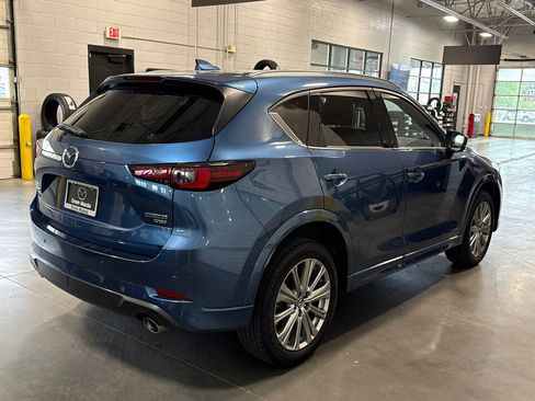 Used 2022 MAZDA CX-5 Signature AWD/4WD image 4