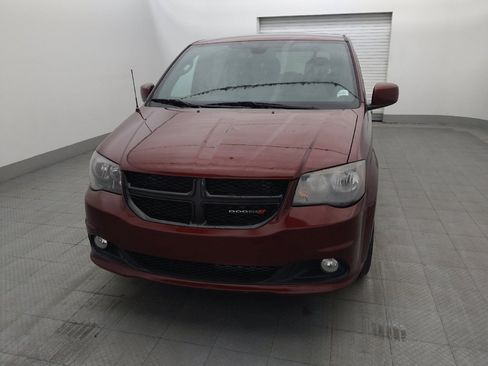 Used 2019 Dodge Grand Caravan SXT w/ Blacktop Package FWD image 15