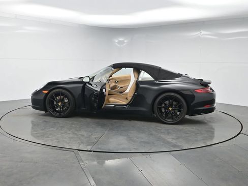 Used 2017 Porsche 911 Carrera RWD image 42