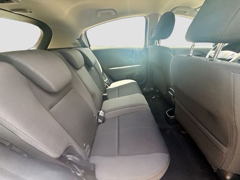 Used 2021 Honda HR-V LX image 27