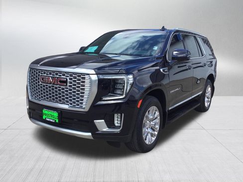 Used 2022 GMC Yukon Denali AWD/4WD image 2