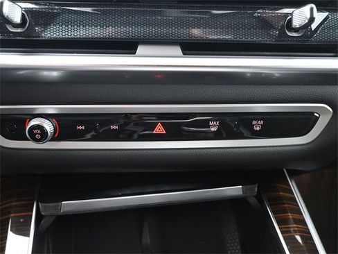 New 2026 BMW X5 sDrive40i w/ Premium Package image 4