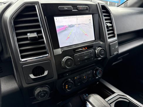 Used 2016 Ford F150 XLT w/ Equipment Group 302A Luxury image 18