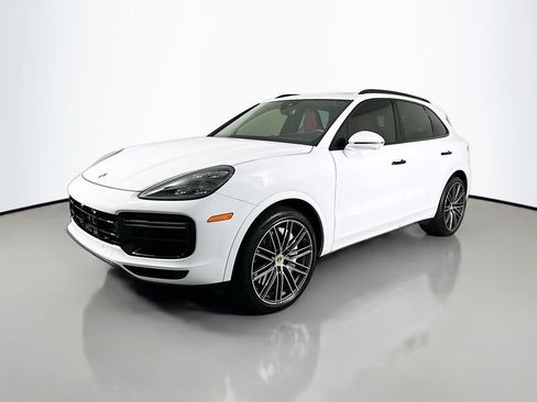 Used 2023 Porsche Cayenne Turbo image 1