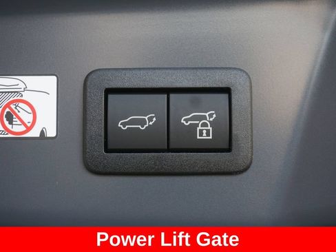 New 2026 Toyota Prius Plug-In Hybrid FWD image 21