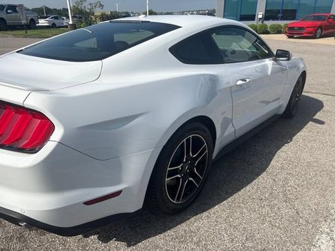 Used 2018 Ford Mustang Coupe w/ Equipment Group 101A RWD image 3