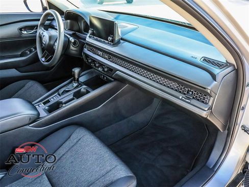 Used 2024 Honda Accord LX image 13