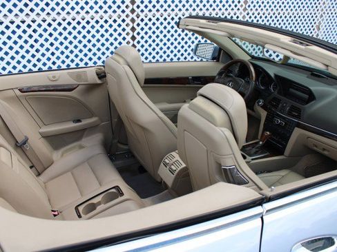 Used 2013 Mercedes-Benz E 350 Cabriolet image 31
