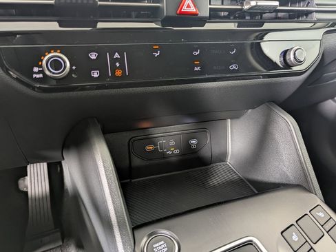 New 2026 Kia Sportage LX AWD/4WD image 19
