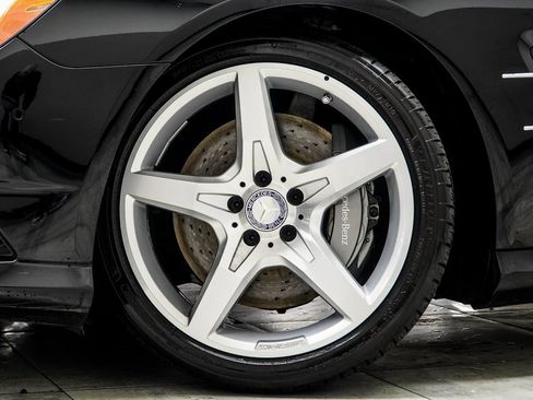 Used 2014 Mercedes-Benz SL 550 image 6