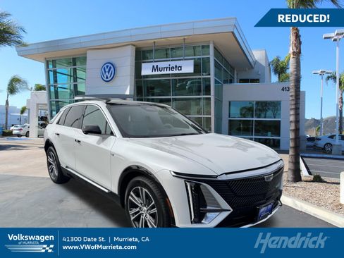Used 2024 Cadillac Lyriq Luxury AWD/4WD image 1