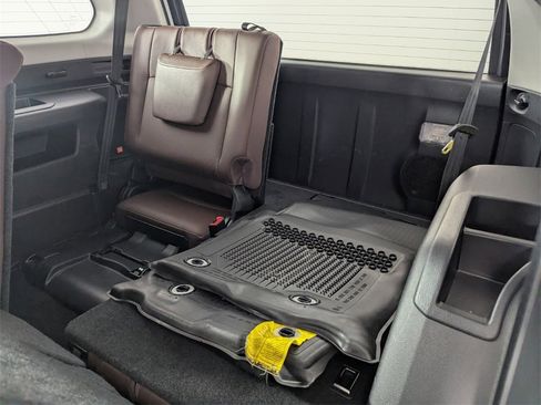 Used 2024 Toyota 4Runner Limited image 16