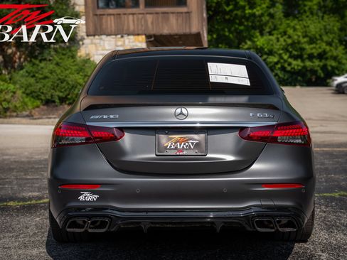 Used 2023 Mercedes-Benz E 63 AMG S image 3