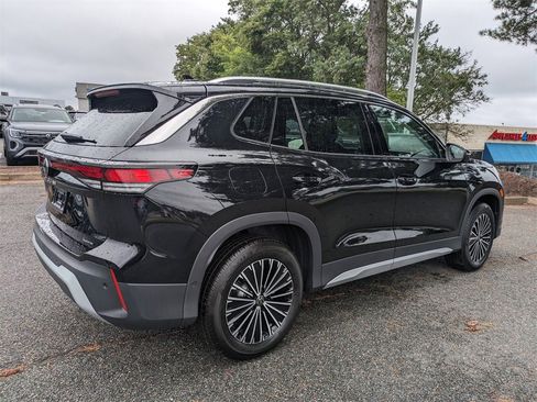 New 2025 Volkswagen Tiguan S image 4