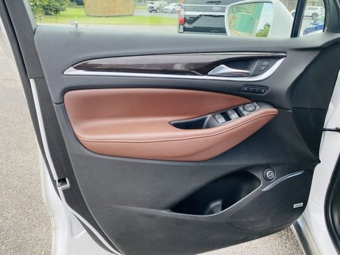 Used 2019 Buick Enclave Avenir w/ Avenir Technology Package image 23