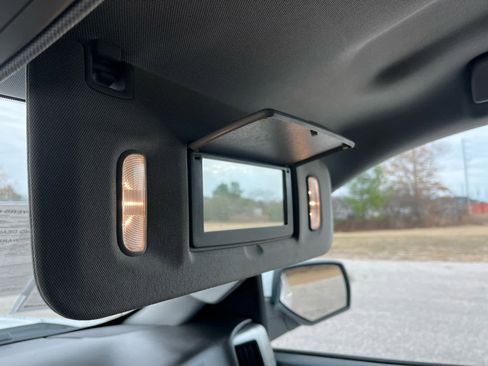 Used 2018 Chevrolet Silverado 2500 LT image 24