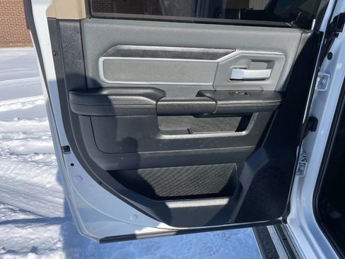 Used 2020 RAM 3500 Big Horn image 20