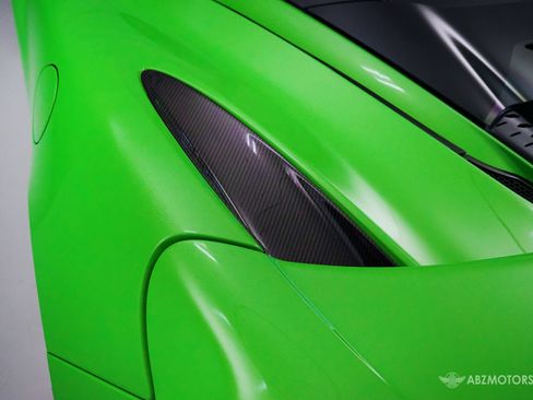 Used 2024 McLaren 750S RWD image 14