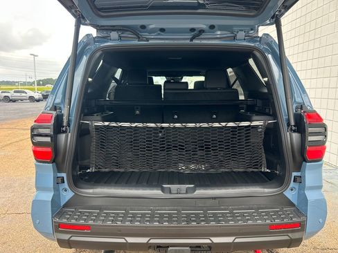 New 2026 Toyota 4Runner TRD Off-Road Premium AWD/4WD image 37